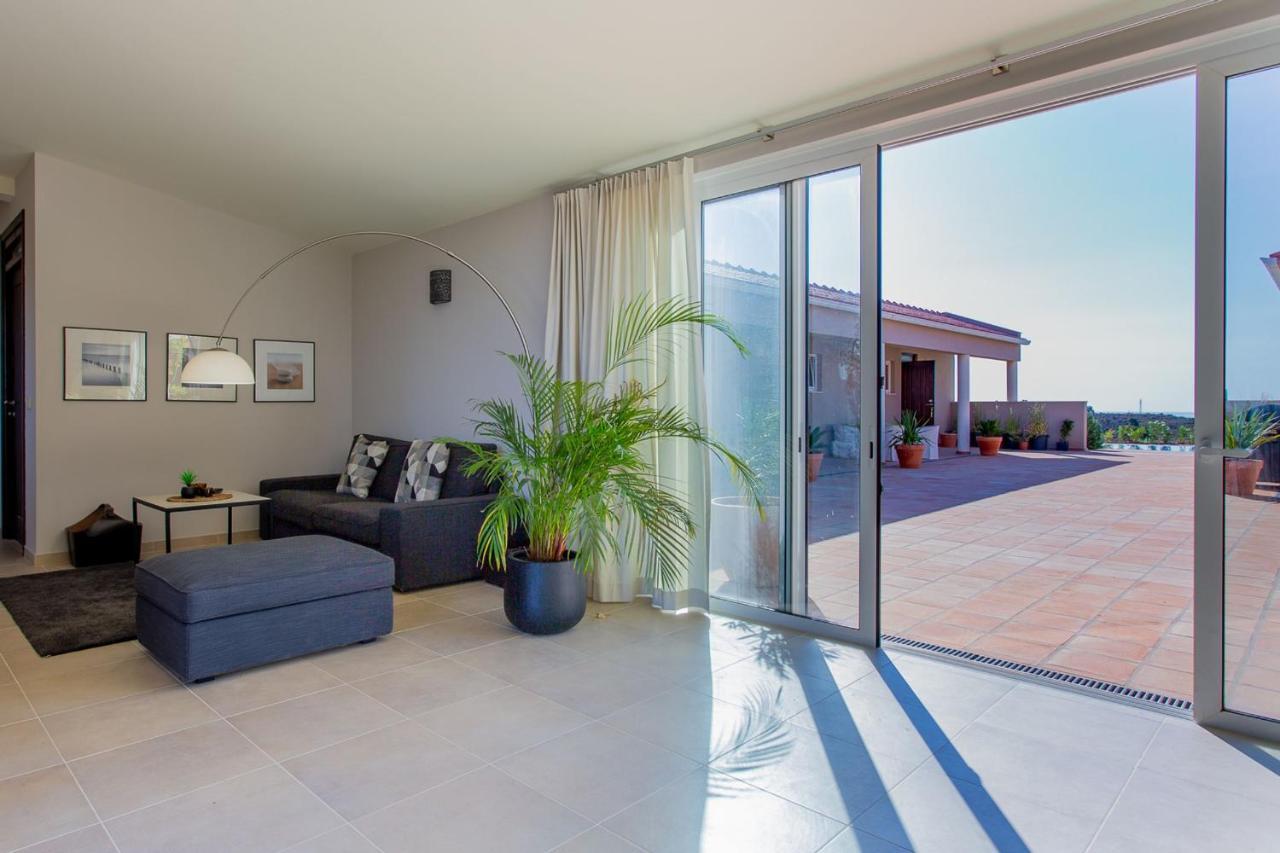 Corte Velada Guest House By Lovelystay Lagos Eksteriør billede