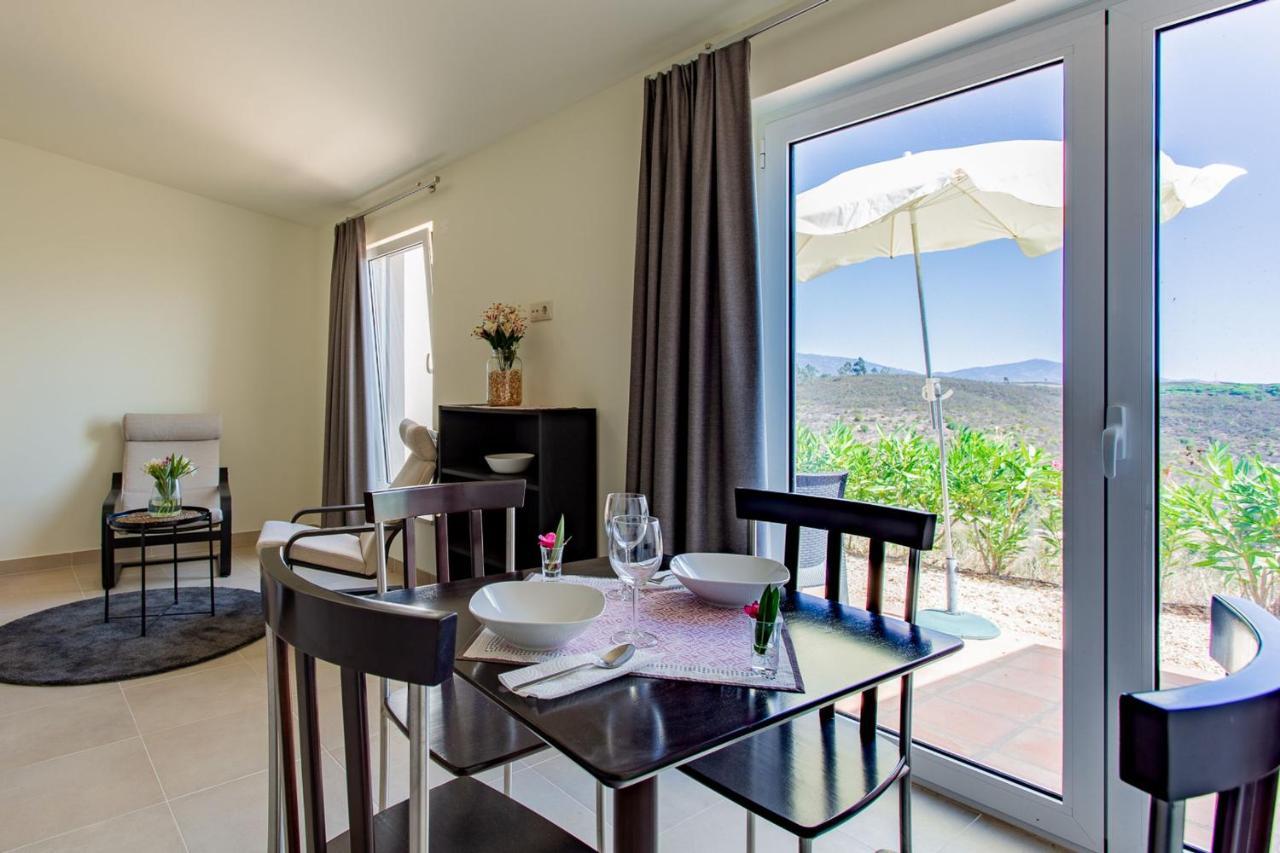 Corte Velada Guest House By Lovelystay Lagos Eksteriør billede