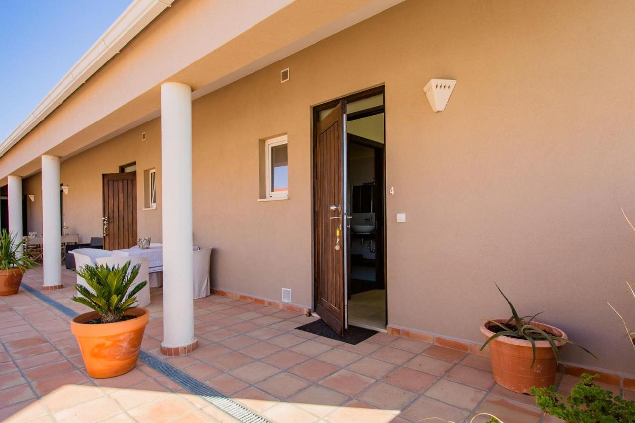 Corte Velada Guest House By Lovelystay Lagos Eksteriør billede