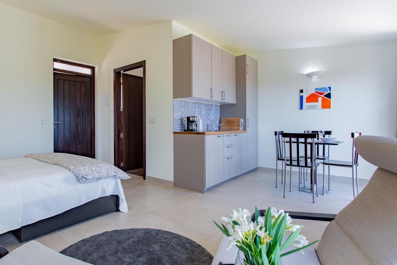 Corte Velada Guest House By Lovelystay Lagos Eksteriør billede