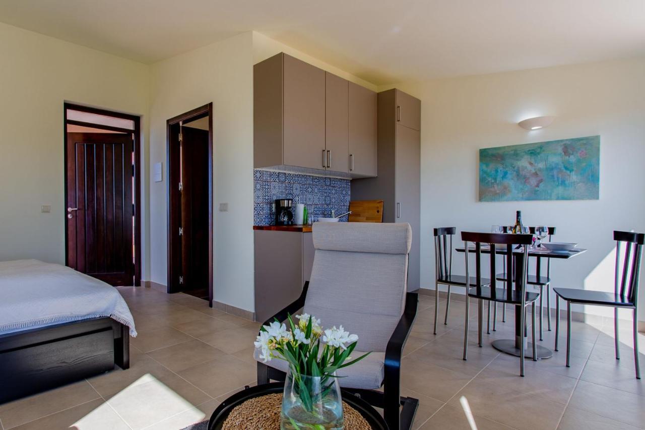Corte Velada Guest House By Lovelystay Lagos Eksteriør billede