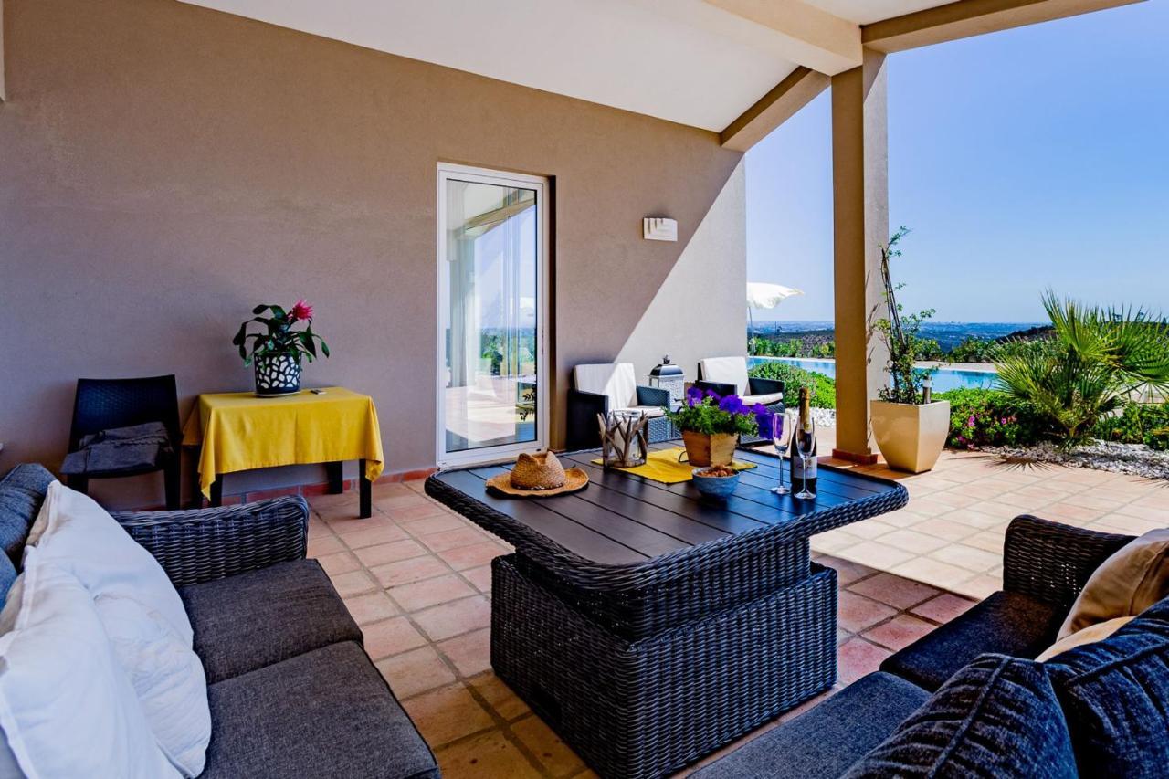 Corte Velada Guest House By Lovelystay Lagos Eksteriør billede